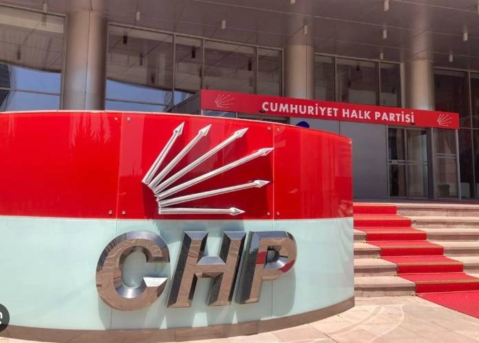 CHP'li Başkan Evinde Ölü Bulundu 8