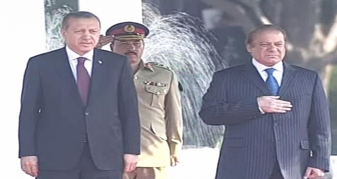 Erdoğan, Pakistan Başbakanı Şerif bir araya geldi