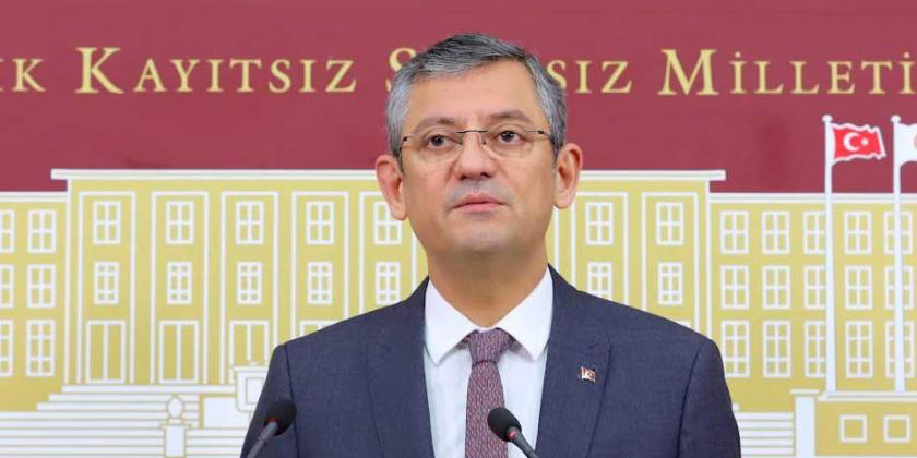 'CHP Genel Başkanlığı'na aday mısınız?' sorusuna Özgür Özel'den yanıt