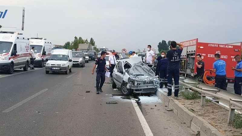 Ankara'da çevre yolunda feci kaza! Direksiyon hakimiyetini kaybetti, bariyerlere çarptı!