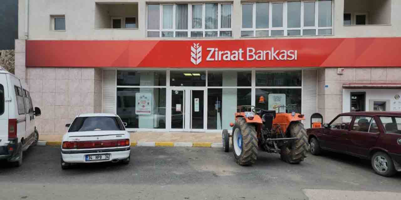 Karabük'te kamu bankası kurşunlandı