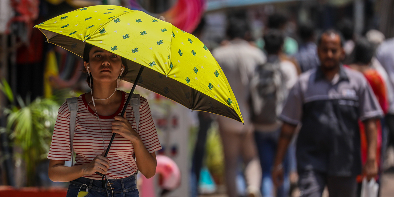 Hindistan’da sıcak havalar hayatı olumsuz etkiliyor!