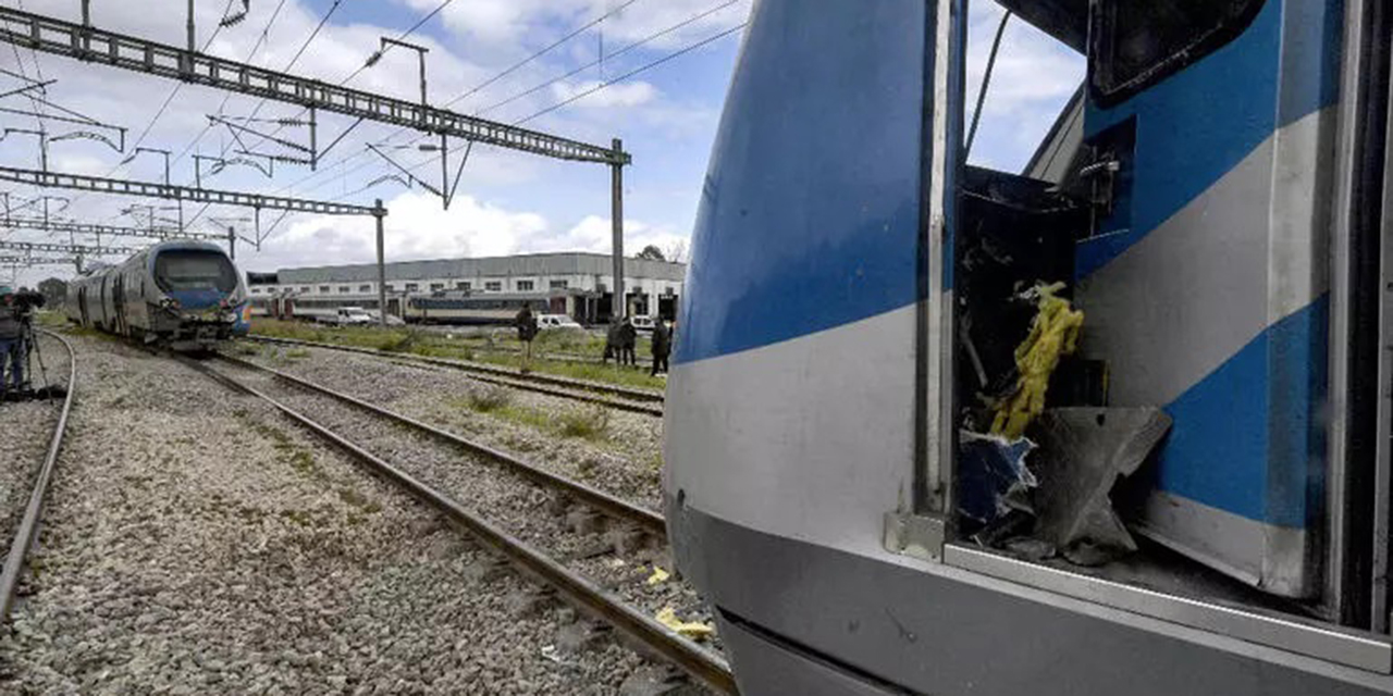Tunus’ta korkunç tren kazası!