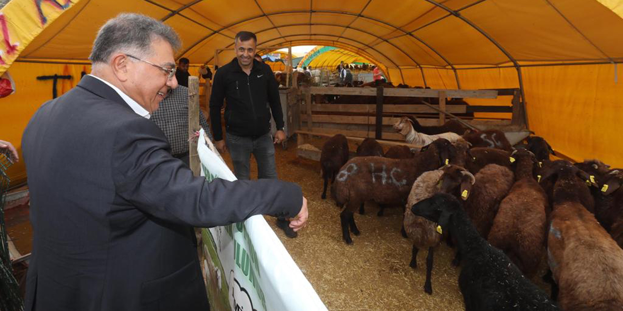 Ankara Yenimahalle'de huzur dolu bayram