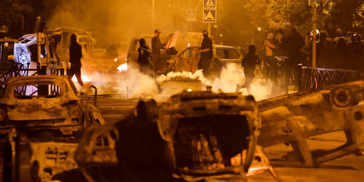 Fransa’daki protestolar şiddetini arttırdı