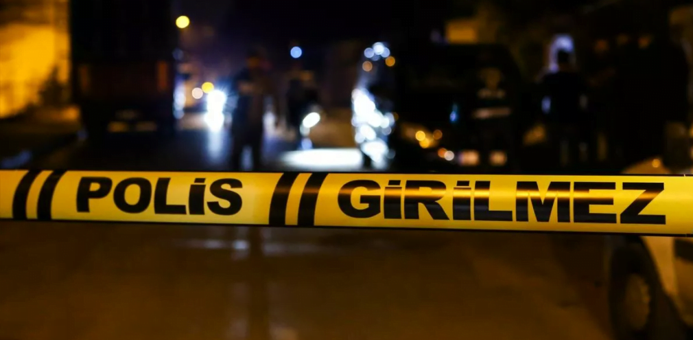 İstanbul'da seyir halindeki bir araca silahlı saldırı: 1 ölü