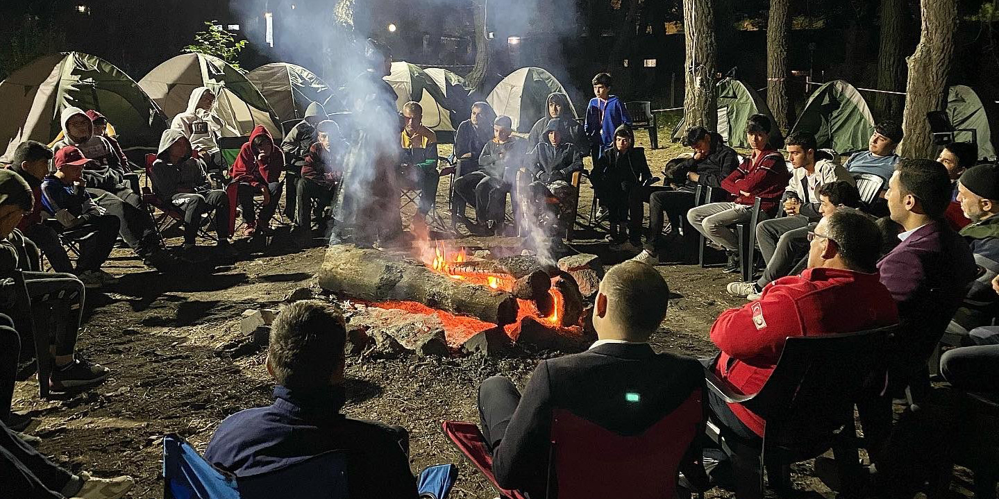 Depremzedeler için "Yazımda Kardeşlik Var" kampı etkinliği düzenleniyor