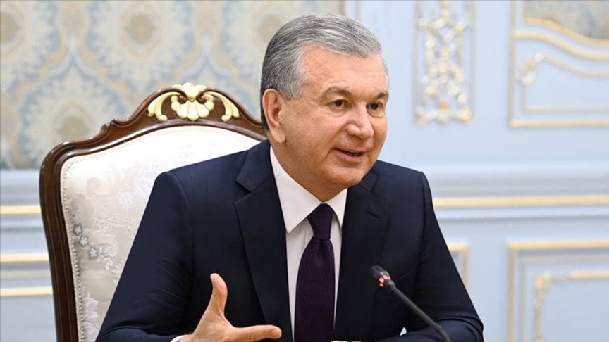 Özbekistan'da Cumhurbaşkanı Mirziyoyev yeniden kazandı