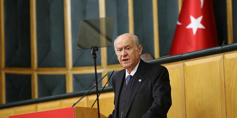 MHP lideri Bahçeli'den 'emekli' maaşı çıkışı:  8  bin 77 TL zam yapılması talebimiz