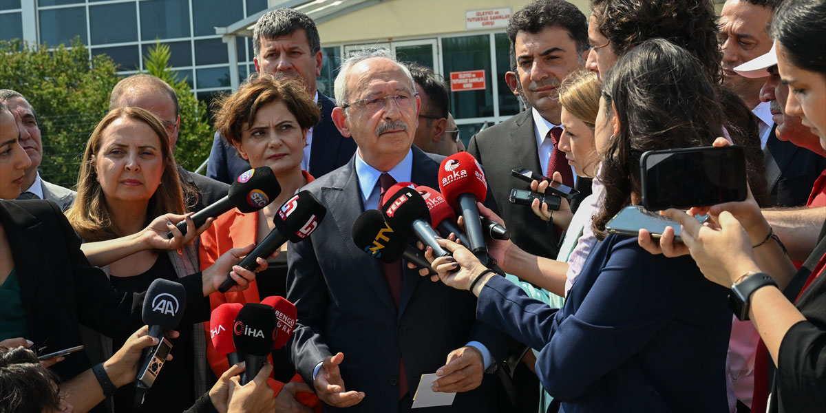 Kemal Kılıçdaroğlu, Can Atalay'ı cezaevinde ziyaret etti