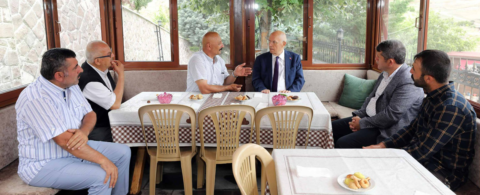 Başkan Yaşar çalışmaları yerinde inceliyor