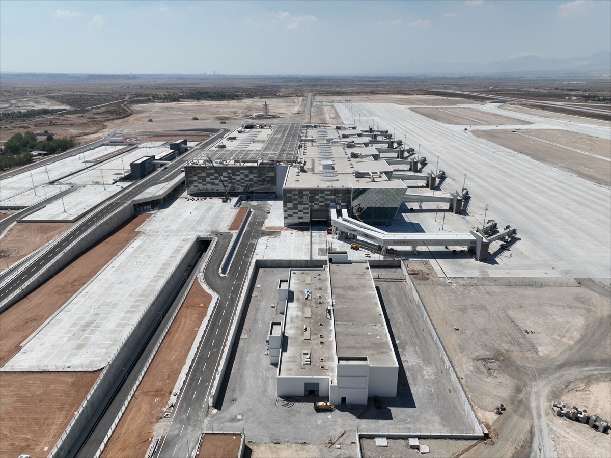 "Ercan Havalimanı, KKTC’nin dünyaya açılan penceresi olacak"