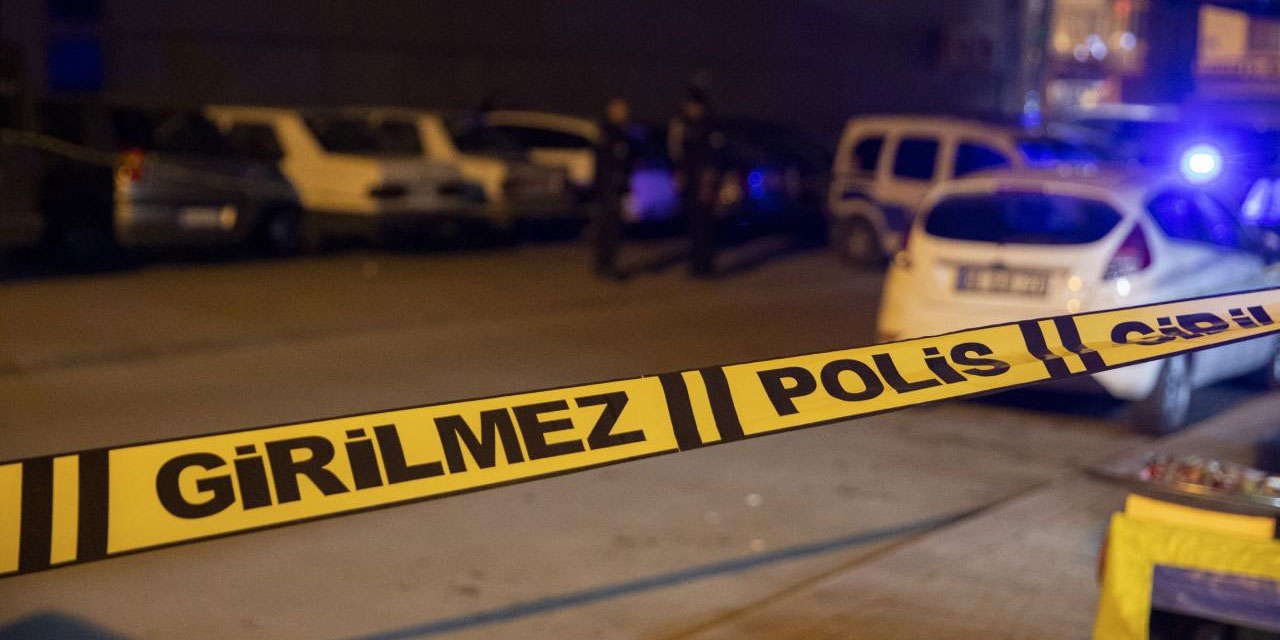 Bakırköy'de bir çift başlarından silahla vurulmuş halde ölü bulundu