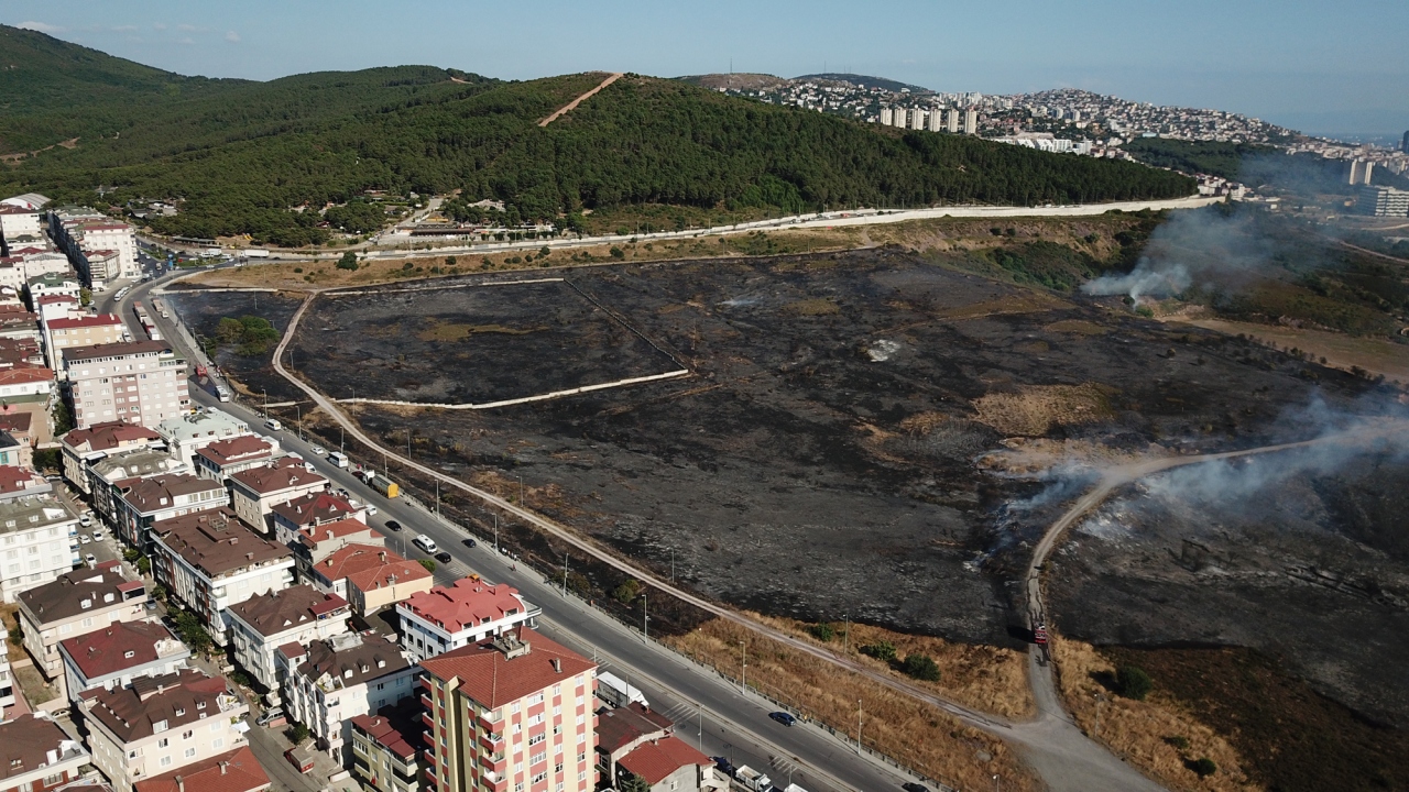 İstanbul'da askeri bölgede yangın