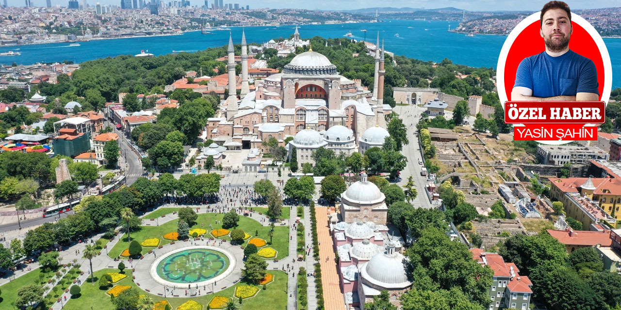 Ayasofya yeniden camii olarak 3. yılında