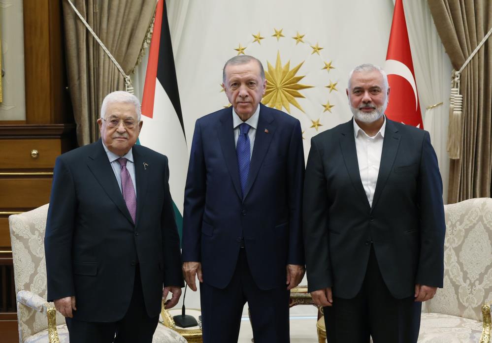 Cumhurbaşkanı Erdoğan, Abbas ve Haniye ile görüştü