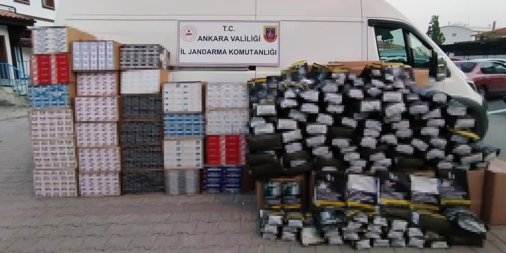 Ankara'da 815 bin adet boş makaron ve 535 kilo kaçak tütün yakalandı