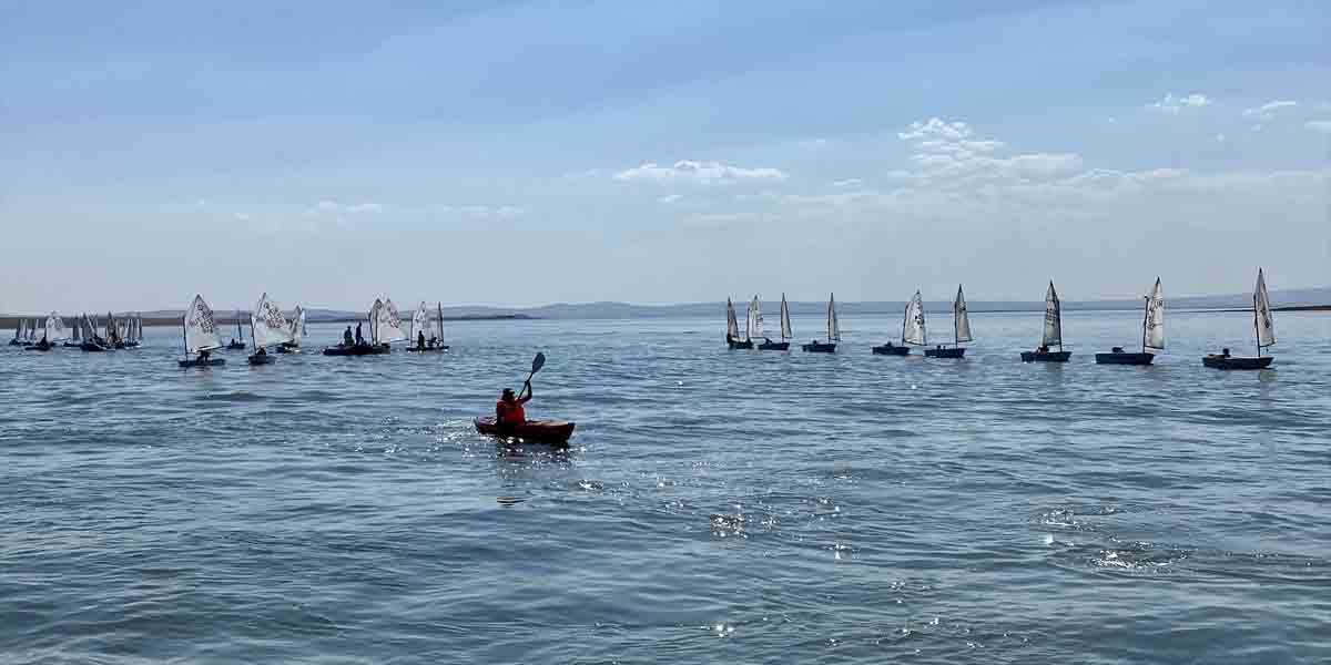 Kırşehir Hirfanlı Baraj Gölü Optimist Yelken Yarışları'na ev sahipliği yaptı