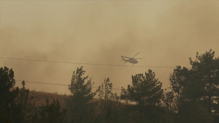 Çanakkale'de orman yangını:  9 yerleşim bölgesi boşaltıldı