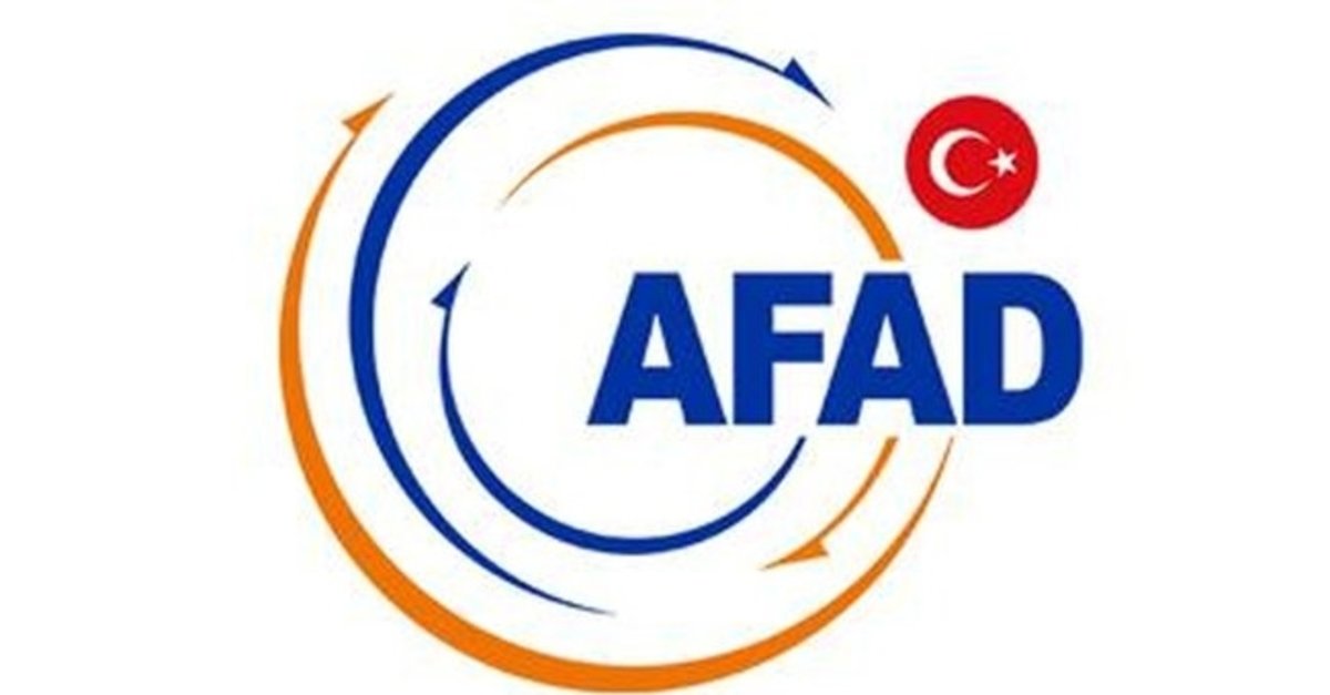 AFAD: Çanakkale Boğazı tek taraflı olarak ulaşıma açıldı