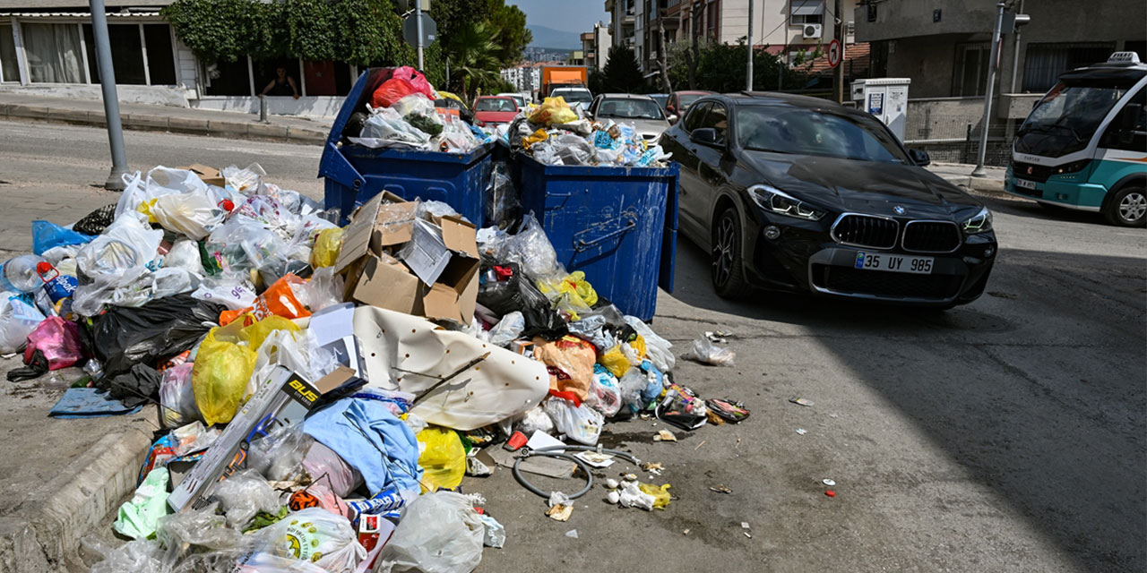 İzmir Buca'da belediye çalışanları iş bıraktı: Çöpler toplanmadı