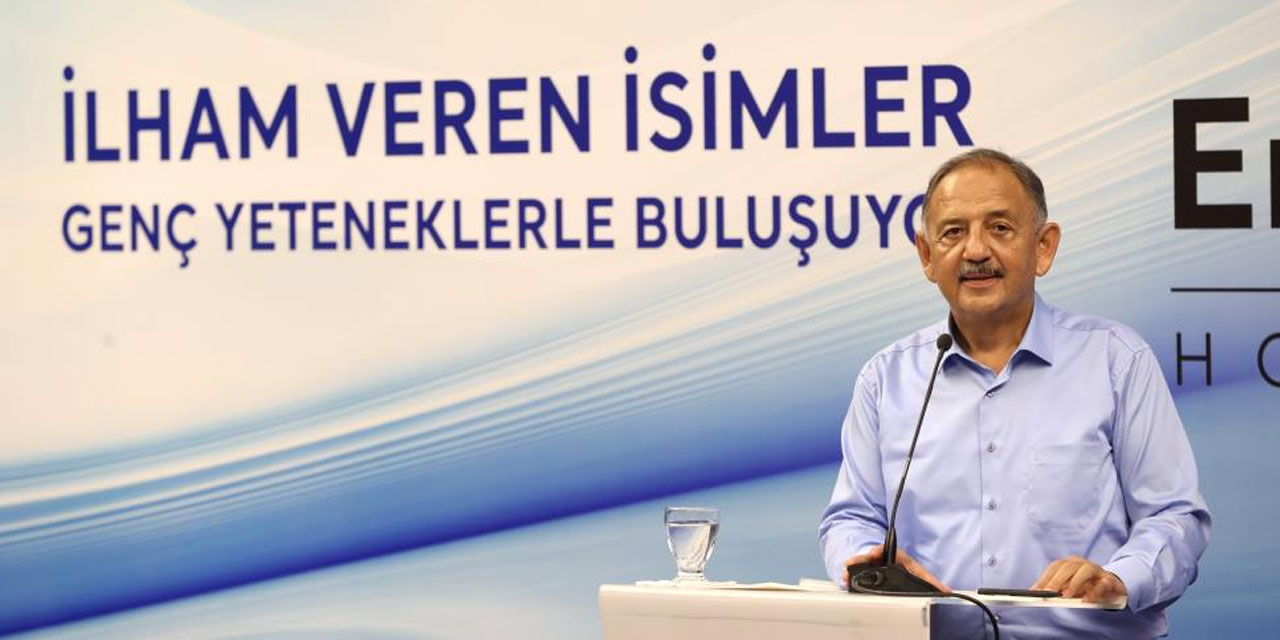 Bakan Özhaseki, 'İlham Veren İsimler Genç Yeteneklerle Buluşuyor' programına katıldı