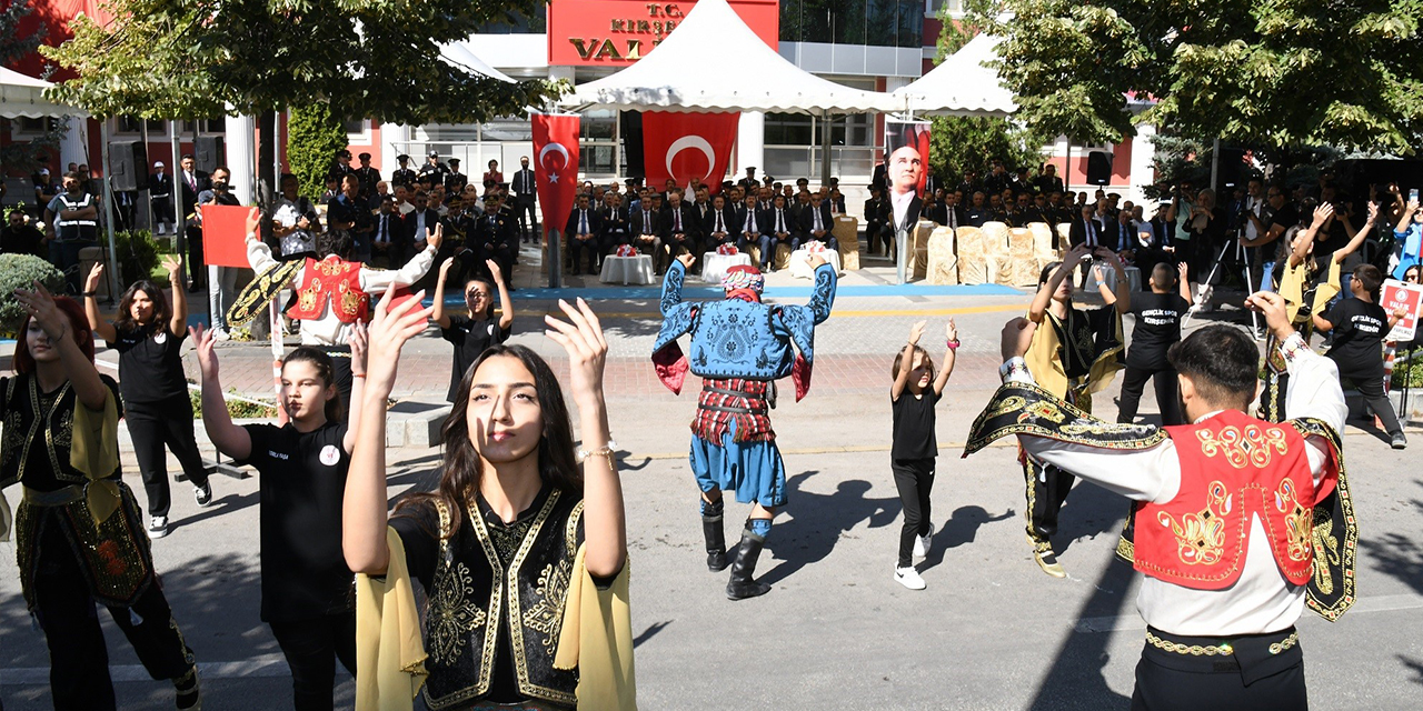 Kırşehir'de 30 Ağustos Zafer Bayramı coşkuyla kutlandı