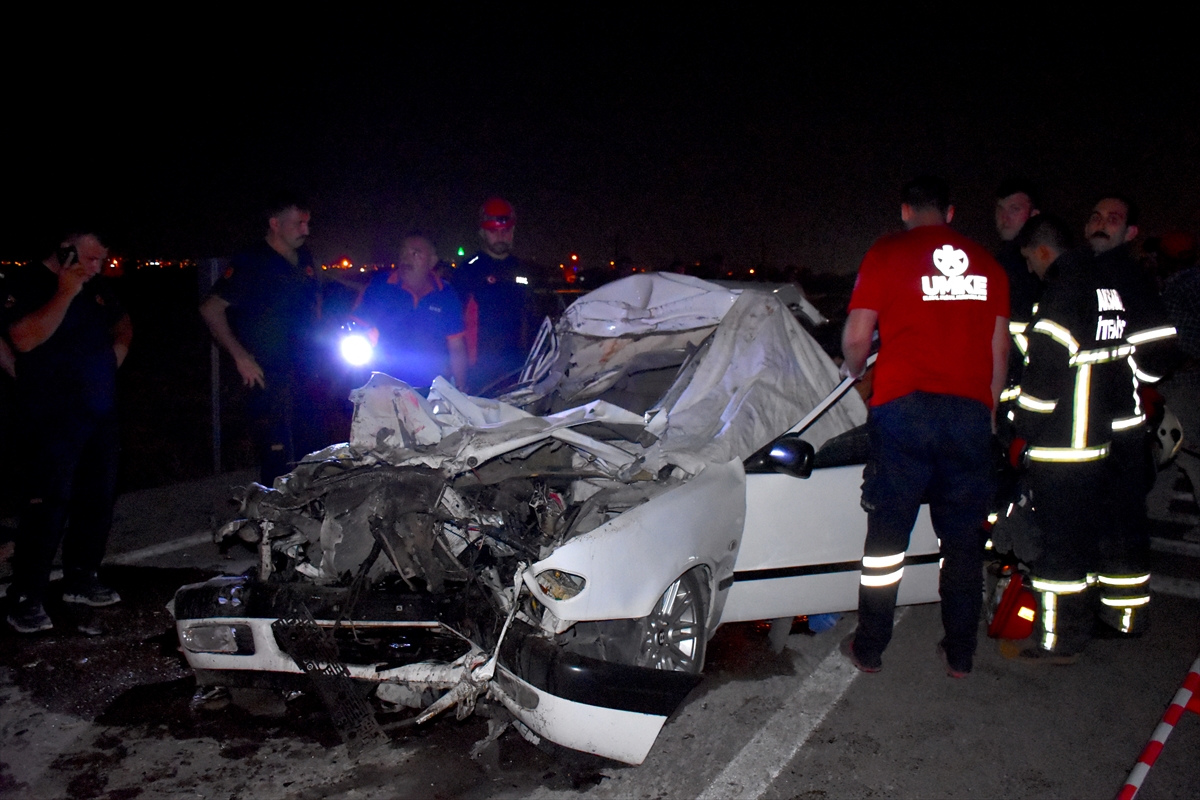 Aksaray'daki trafik kazasında 1 kişi hayatını kaybetti, 2 kişi yaralandı