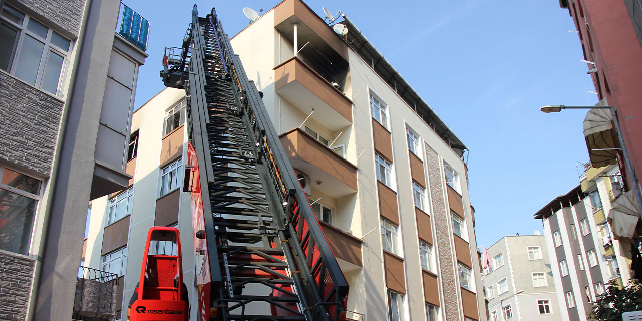 Samsun'da bir apartmanda yangın çıktı!