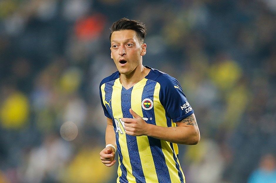 Acun Ilıcalı: Mesut Özil'i Pereira infaz etti