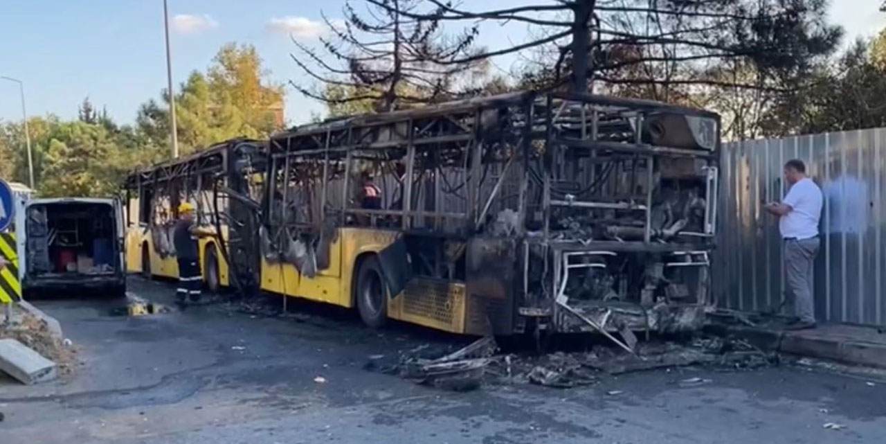 İstanbul Büyükçekmece'de İETT otobüsü yangını: Alev topuna döndü