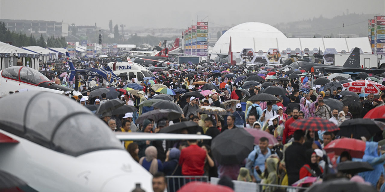 TEKNOFEST'e ziyaretçi akını: 943 bin kişi ziyaret etti