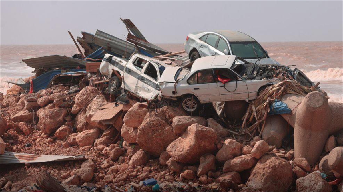 Libya'nın doğusundaki yağışlarda 1500'den fazla kişi öldü, 7 bin kişi kayıp