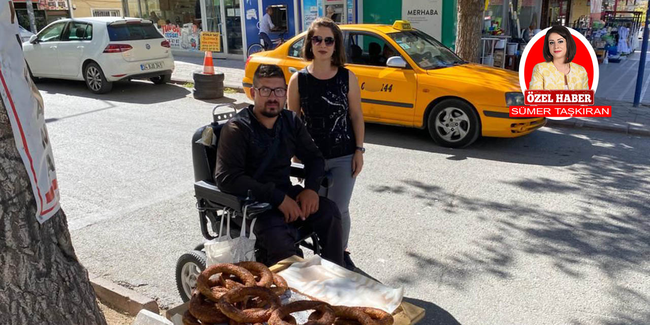 Ankara'daki engelli simitçi, camekanlı araba istiyor
