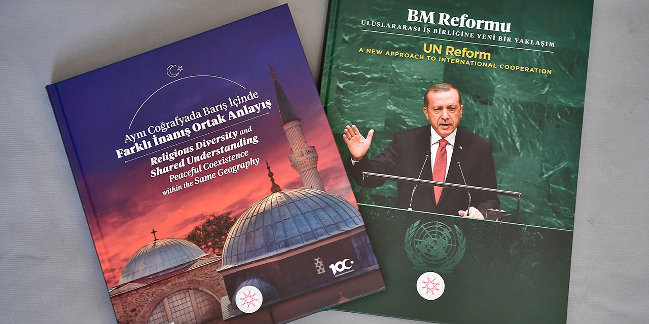 Erdoğan'dan BM Genel Kurulu'nda liderlere kitap takdimi