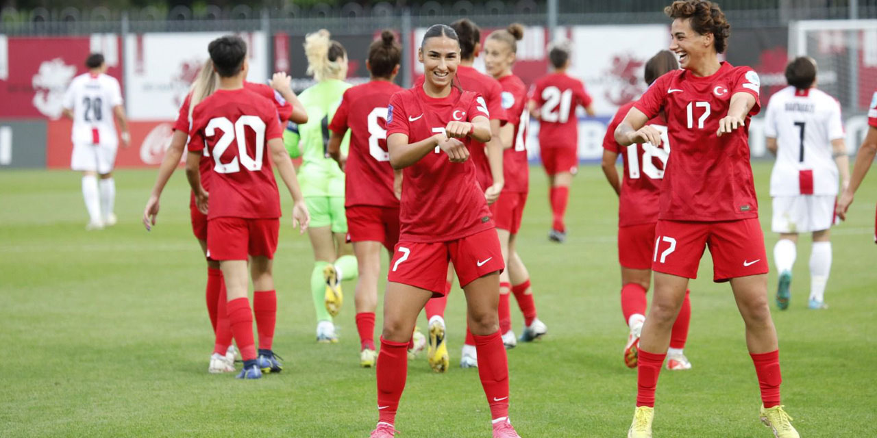 Milliler, Uluslar Ligi'ne galibiyetle başladı: Türkiye 3-0 Gürcistan