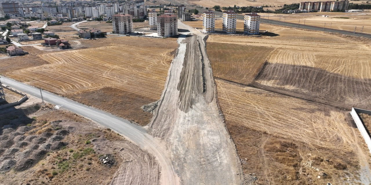 Çorum Sorgun’da yol çalışmaları sürüyor