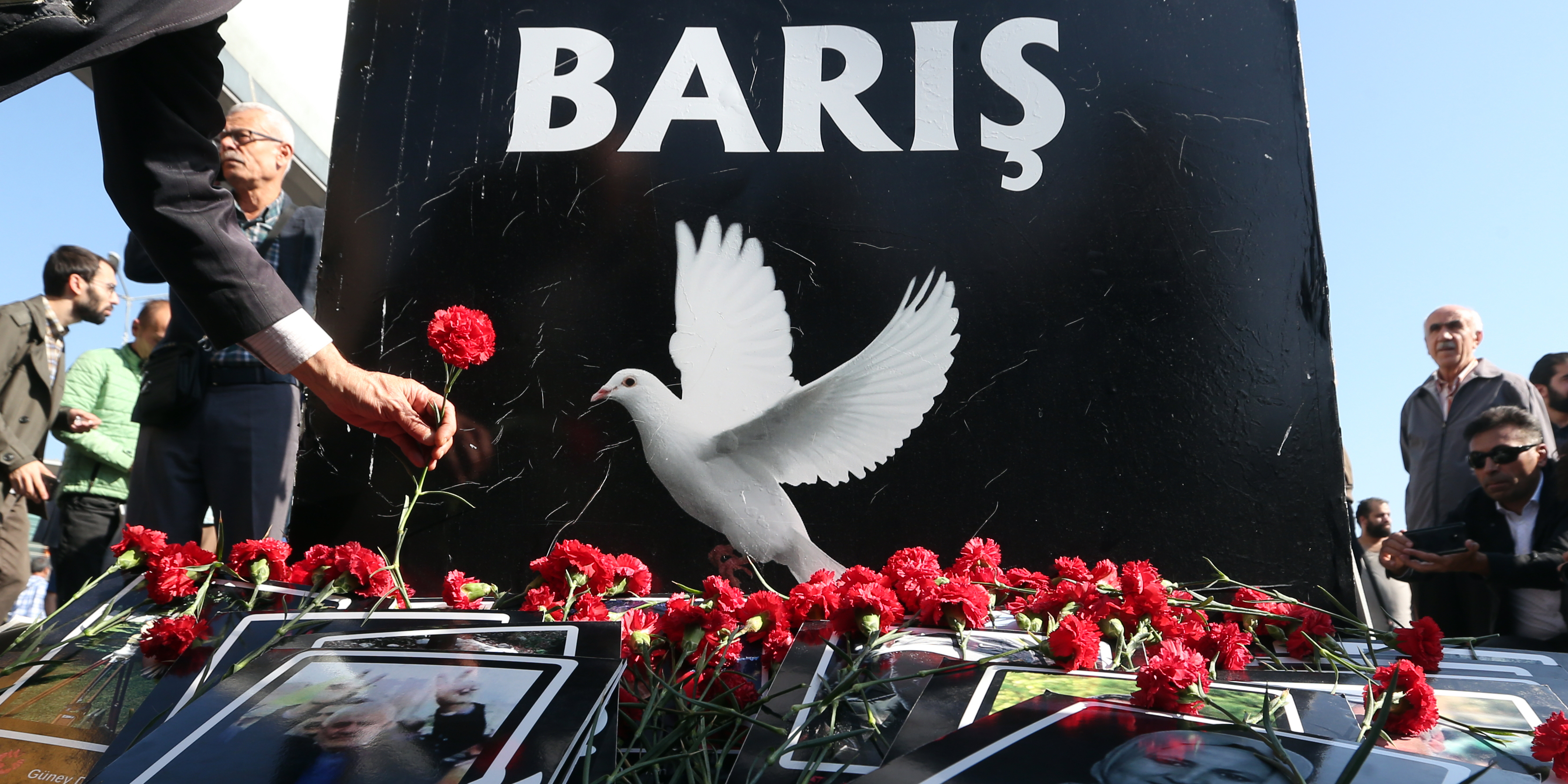 10 Ekim Ankara Gar Katliamı'nın üzerinden 8 yıl geçti