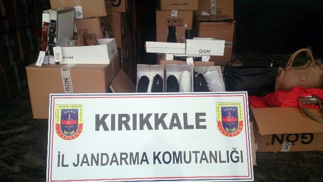 Kırıkkale’de jandarmadan kaçak eşya operasyonu