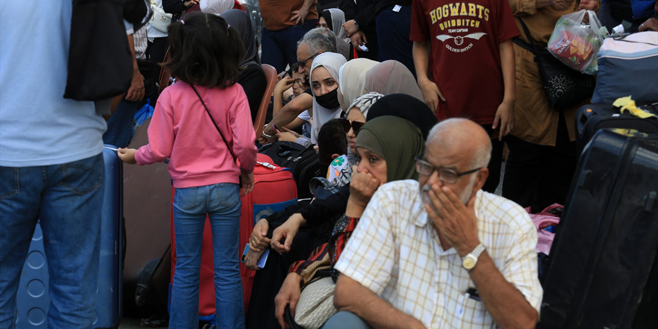 Gazze'de ateşkes: Sınır kapısı açıldı!