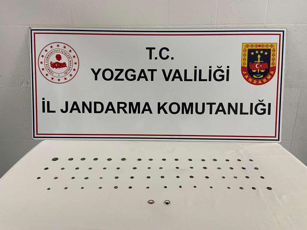 Yozgat'ta tarihi sikkeler ele geçirildi