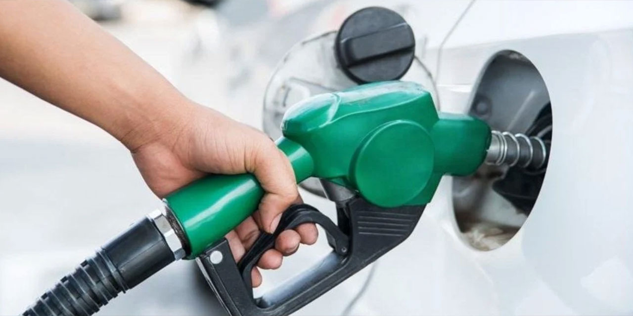 Savaş petrol fiyatlarına yansıdı: Benzine zam geliyor!