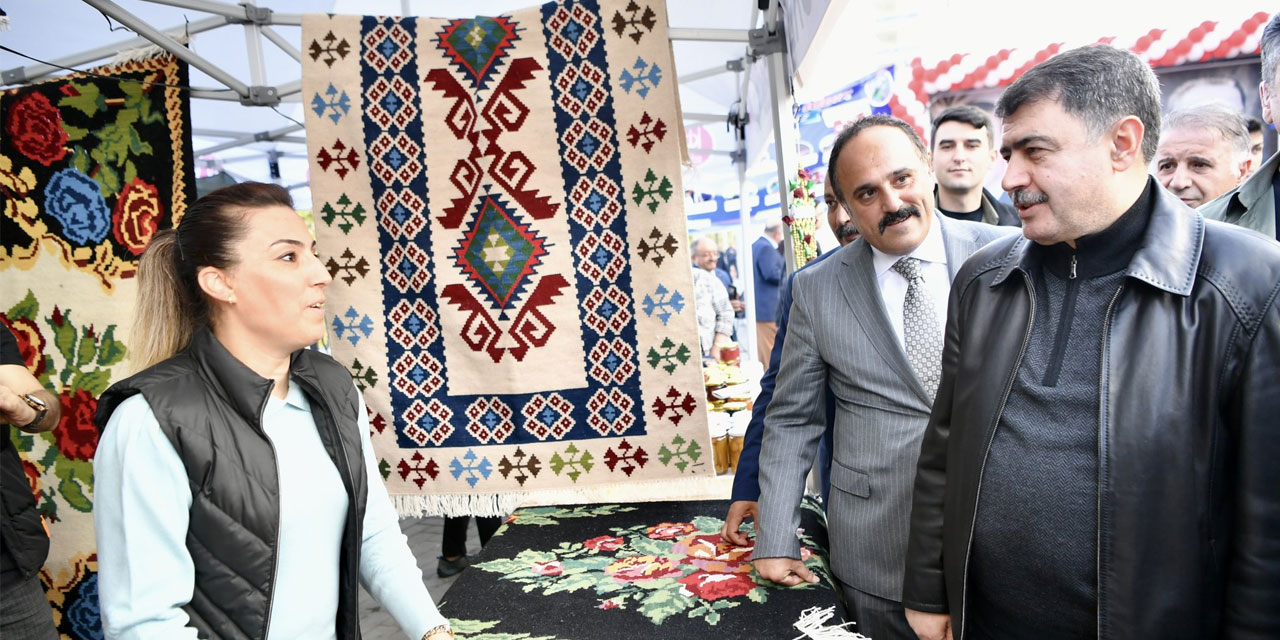 Vali Vasip Şahin'den Kars-Ardahan-Iğdır Tanıtım Günleri'ne ziyaret