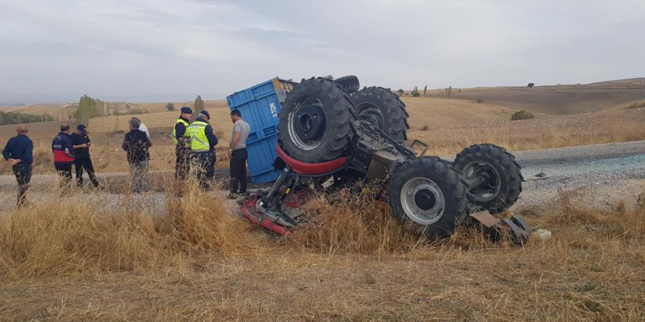 Çorum'da traktör devrildi: 1 yaralı!