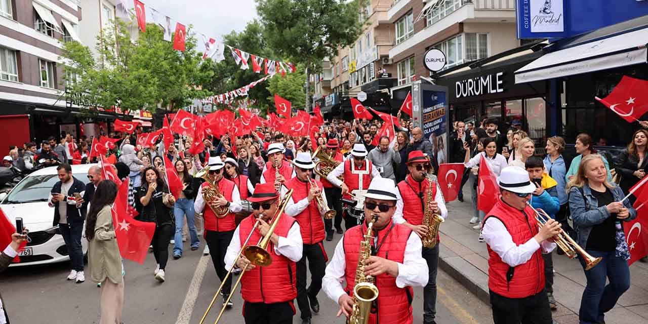 Çankaya’yı 29 Ekim coşkusu sardı