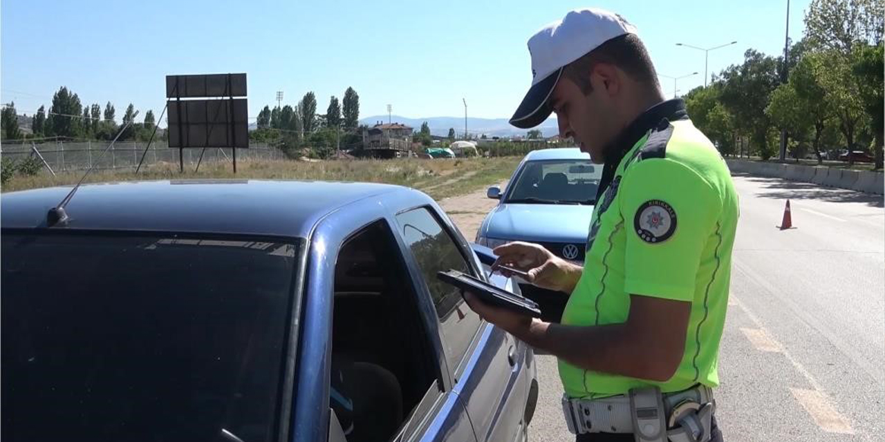 Kırıkkale'de Trafik Denetimleri: 120 Araç Trafikten Men Edildi