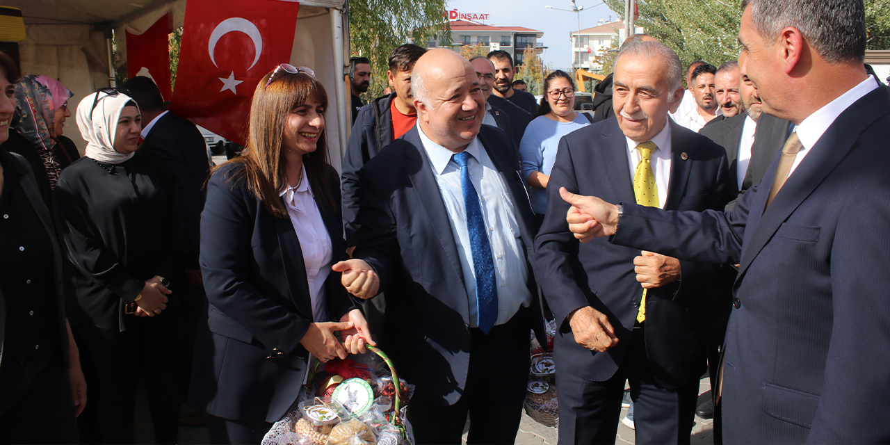 Ahi Kadınlarının Gölbaşı standında ziyaret trafiği