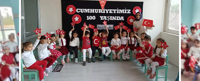 Minik öğrenciler 29 Ekim’i coşkuyla kutladı