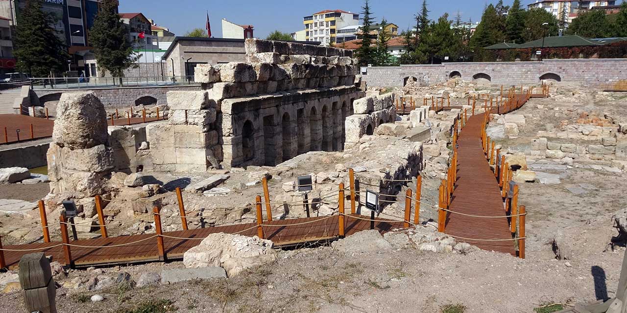 Bu eser dünyada İngiltere'de, Türkiye'de ise sadece Yozgat'ta var