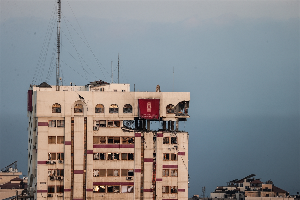 İsrail'in savaş suçu alışkanlığı: Bugün 6 hastane vuruldu